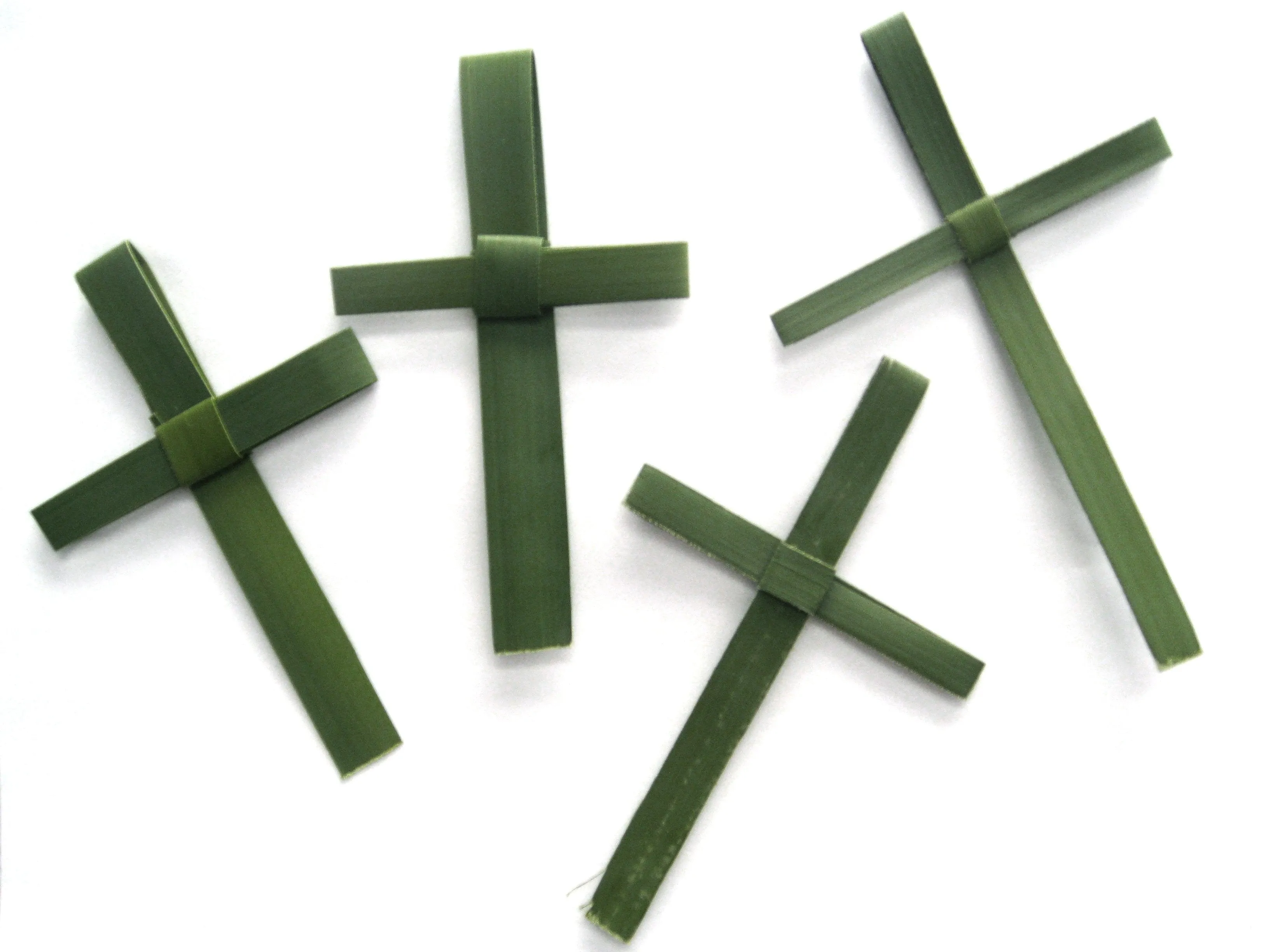 5" Palm Crosses - Bag of 25