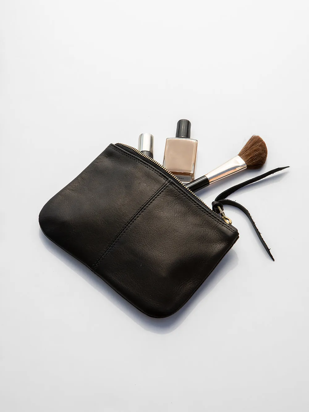 Elodie Leather Makeup Bag in Black