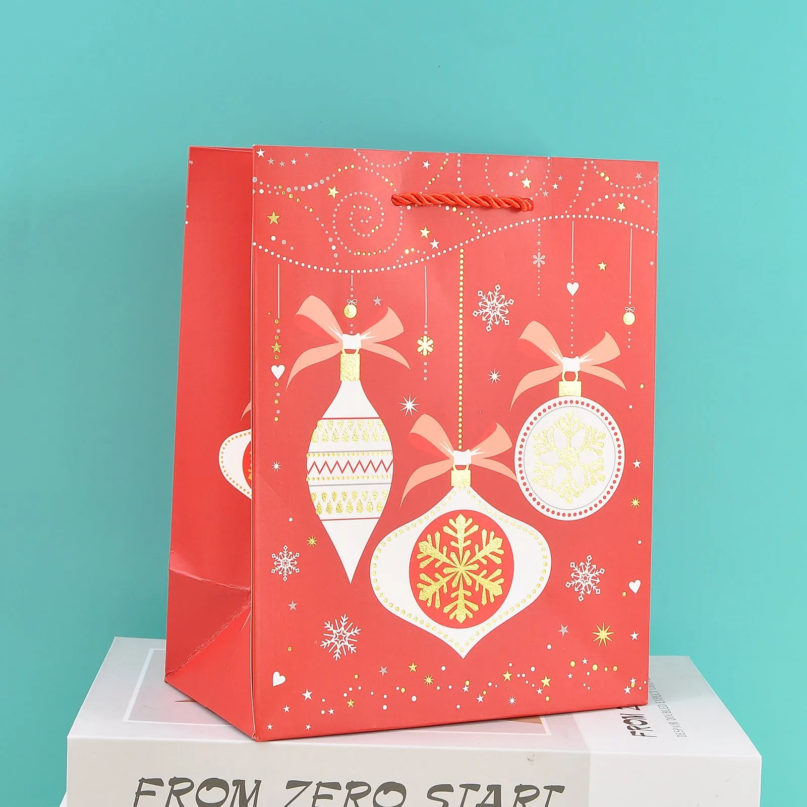 Gift-sayable charismas theme paper bag