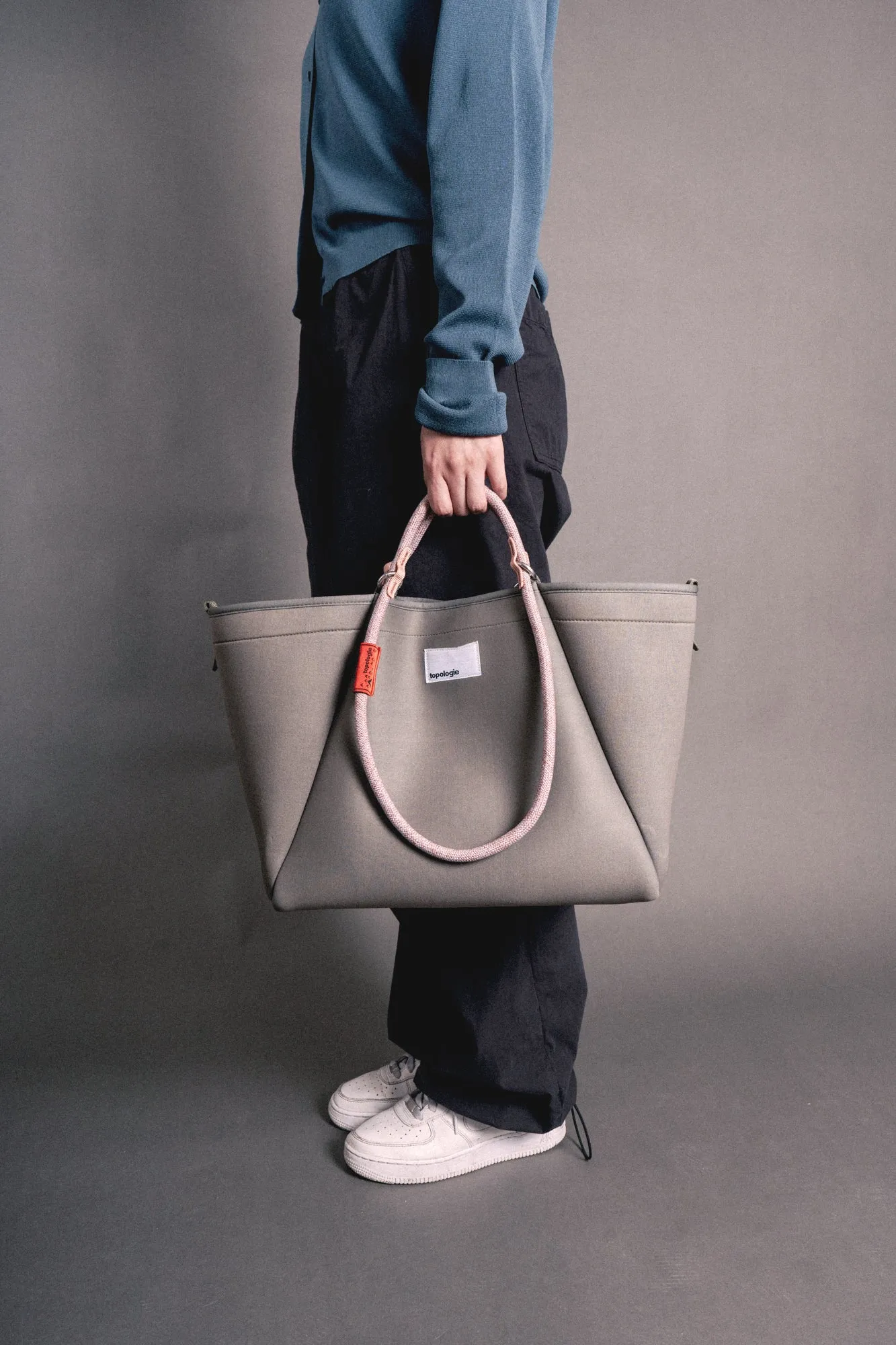 Loop Shopper / Future Blue / 10mm Grey Reflective